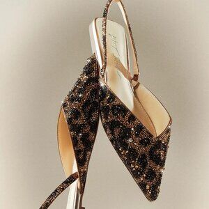NEW BETSEY JOHNSON Vance Bedazzled Flats Leopard Size 6